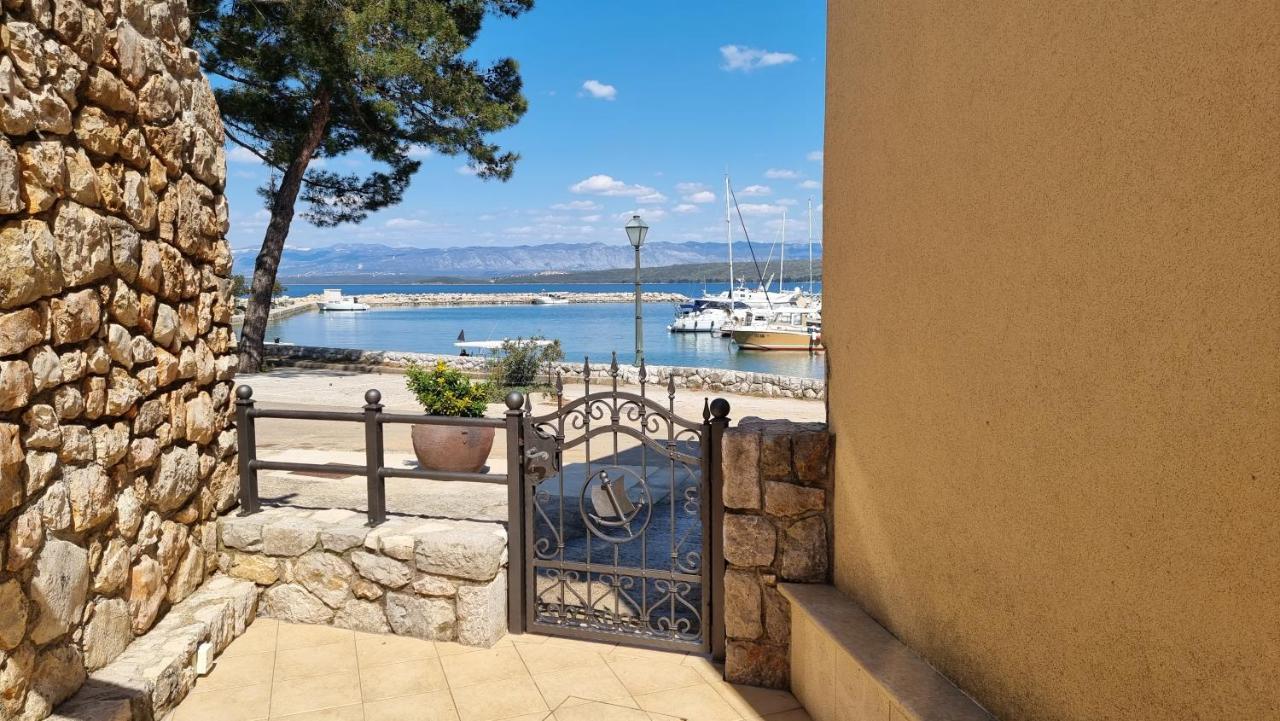 Apartmani Sidro Malinska Exterior foto