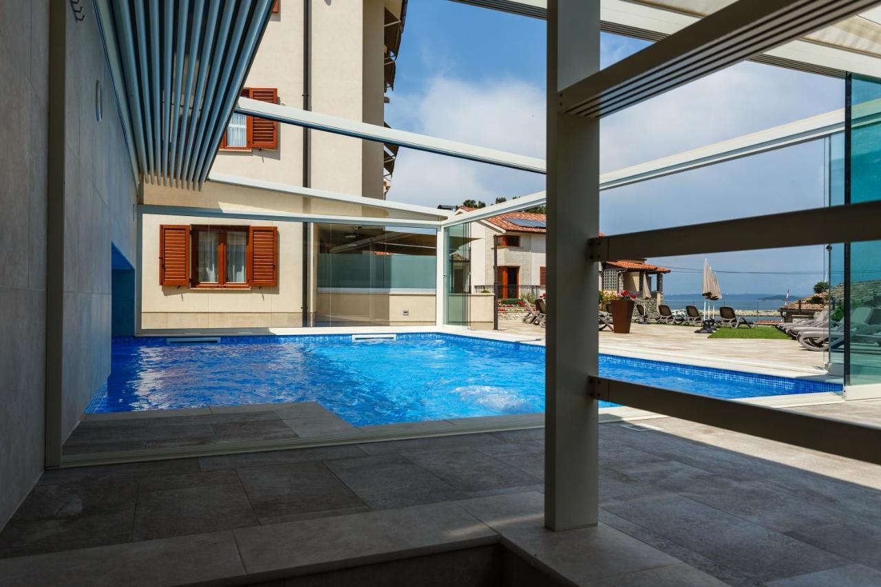 Apartmani Sidro Malinska Exterior foto